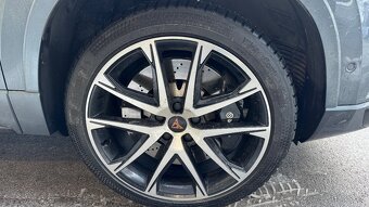 Cupra Formentor 5 - 4