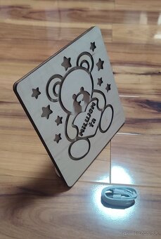 Dekoratívna nabijateľná LED lampa s motívom Medvedík - 4