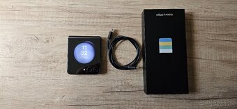 Predám Vymením Samsung galaxy Z flip5 8g/512g - 4