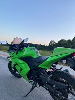 Kawasaki Ninja 250r - nízky najazd - 4