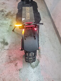 Boyueda 5600w 28Ah elektrokolobežka - 4