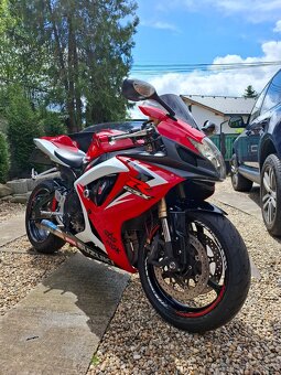 Suzuki GSXR 600 - 4