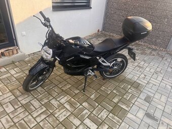 Elektrická motorka Urbet Gadiro E125 | 2 batérie | 900 km | - 4