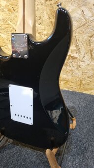 Fender Stratocaster Blackie Eric Clapton - 4