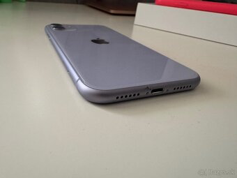 iPhone 11 64GB - 4