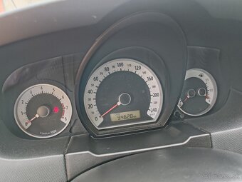 Kia Ceed 1.4 - 4