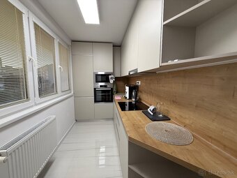 Na prenájom 4 izbový byt na Terase pri nemocnici-Voľný hned - 4