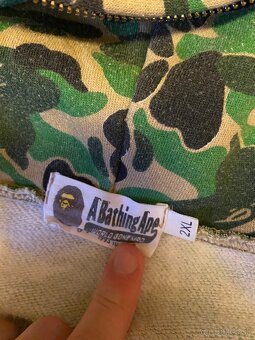 Bape shark camo hoodie - 4