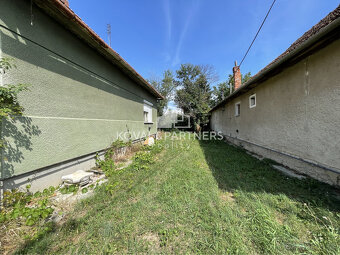 Rodinný dom s pozemkom 1720 m2 - 4