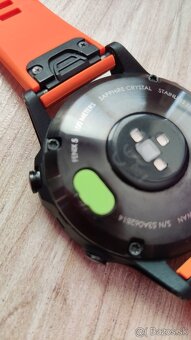 Silikónový kryt na konektor nabíjania na Garmin hodinky - 4