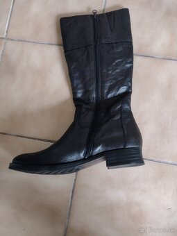 Predám nové dámske čižmy - 4