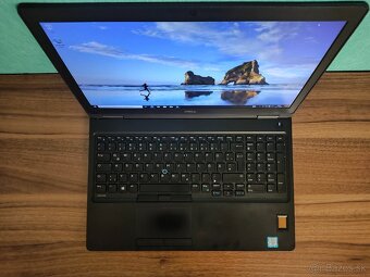 Dell Latitude 5580 | i5 • 16GB • 256GB SSD - 4