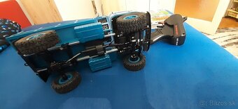 Modely - 4