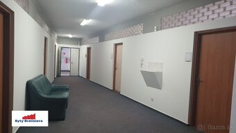 Na prenájom kancelárske priestory na Nám. SNP, Bratislava I - 4