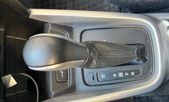 predám Suzuki Vitara 2017 automat - 4