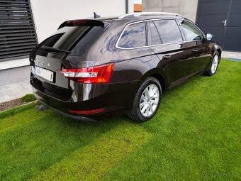 Skoda Superb Combi 2.0 TDI SCR DSG - 4