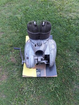Motor JAWA 350 - 4
