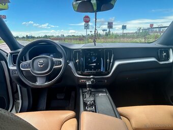 Volvo XC60 D4 - 4