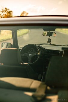 BMW E30 - 4