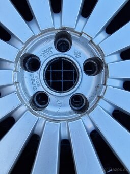 Original 17" Alu disky na VW Passat B6 - 4