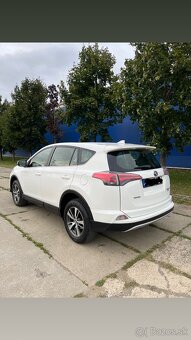 Toyota RAV4 2.0 Benzín - 4