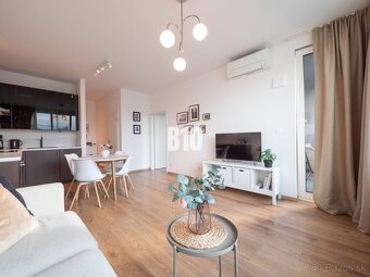 Discovery Residence - 19.p., s výhľadom na mesto - 4