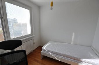 3i byt s veľkým potenciálom v lukratívnej časti Petržalky 65 - 4