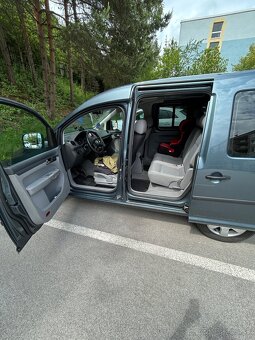 Predám vymením Volkswagen caddy life 1.6 benzín - 4