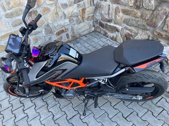 KTM DUKE 125 - 2021 - 4