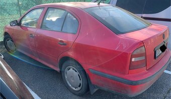Skoda Octavia 1,6 - 4