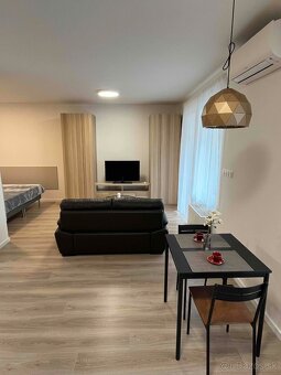 Prenájom 1,5i byt + parking,Bratislava-Bory, 675 €/mesiac - 4