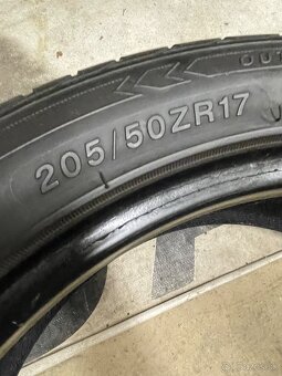 Pneu 205/50 R17 4x=100e - 4