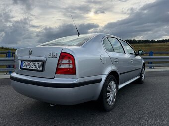 Škoda Octavia 1 Tour (2009), 1.6, 75KW, 2x kľúč, garazovane - 4