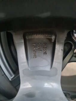 ZIMNA SADA 5X112 R17 + ZIMNE PNEU 215/65 R17. - 4