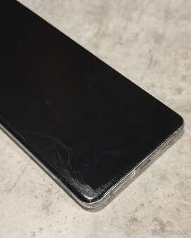 Samsung Galaxy S20 + - 4