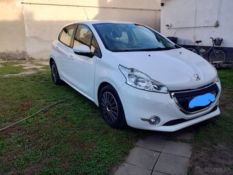 Peugeot 208 1.4 vti - 4