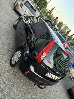 ford fiesta 1.4 tdci - 4