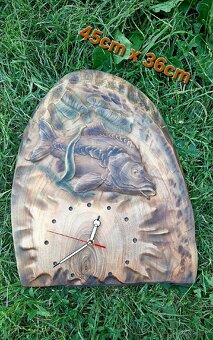 Vianočný darček pre rybára orechové hodiny s kaprom - 4