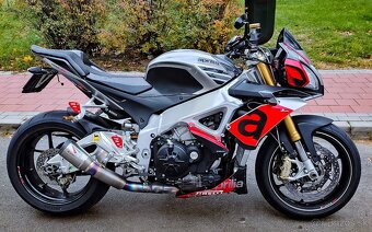 Aprilia tuono v4 1100rr - 4