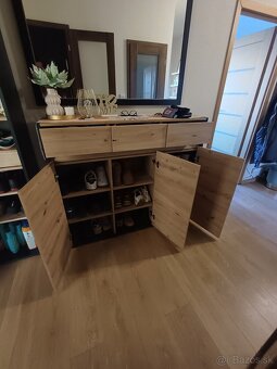 Botník a skriňa do chodby - 4