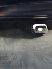 Spodná krytka volantu - 4