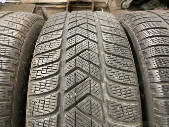 Pirelli Scorpion Winter 235/55 R18 ZIMNE - 4
