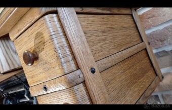 Predam stolik singer. - 4