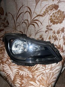 Svetla Mercedes w204 - 4