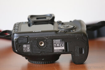 CANON 7D - 53 000 snímkov - 4