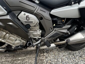 Bmw k 1600 gt - 4