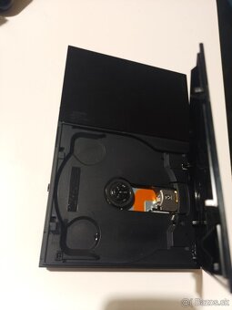 Sony PlayStation 2 PS2 Slim model 90004 - 4