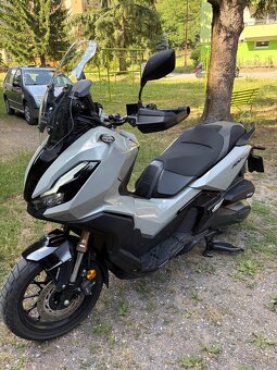 Honda ADV350 - 4