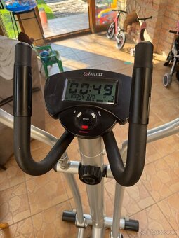 Elipticky trenazer Energetics ET 650 - 4