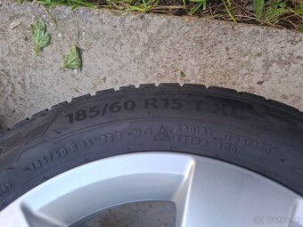 Zimna sada SKODA, Barum 185/60 R15 XL,5x100,8 mm, 2022 - 4